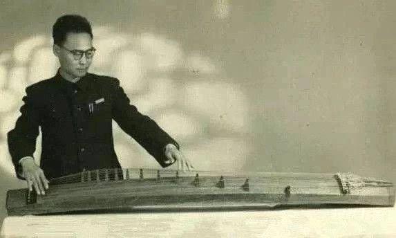 古箏大師排中國是第幾位_古箏大師排中國是第幾名_中國古箏大師排第一是誰