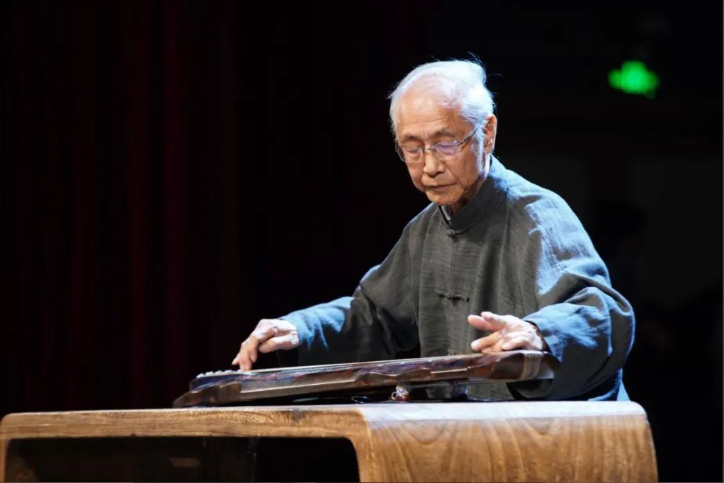 高山流水古琴音樂特點_高山流水古琴音樂鑒賞_高山流水的音樂古琴