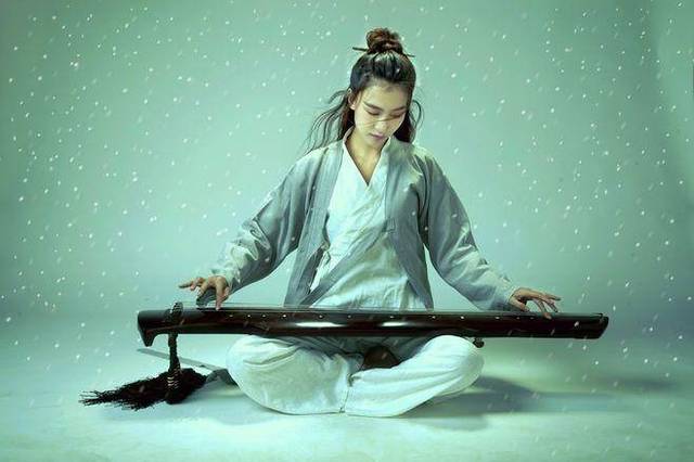 古琴名曲關山月，有什么魅力竟讓一位外國人冒著戰(zhàn)火也要去尋找？