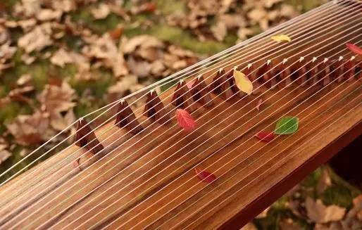 古箏曲傳統曲目_傳統古箏曲目_傳統的古箏