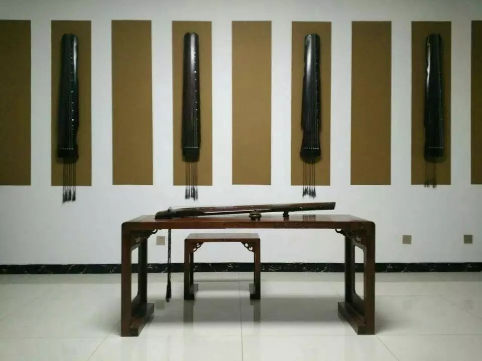 古琴漁歌意義_古琴漁歌唱晚_漁歌古琴