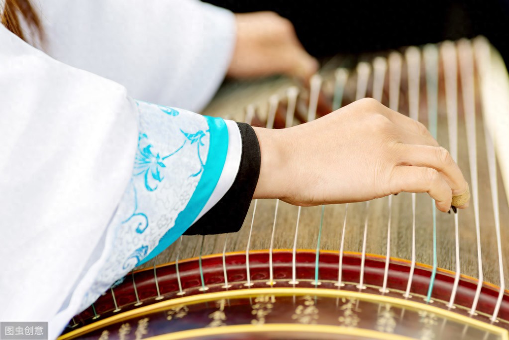 古箏有幾種類型_古箏的種類和名稱_古箏有哪幾種類型