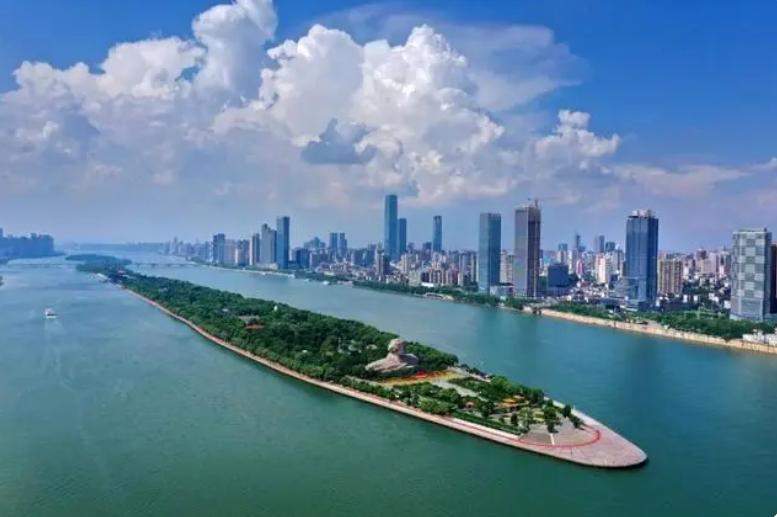 高考英語100分是什么水平_高考英語100分有救嗎_高考英語水平分是100分嗎